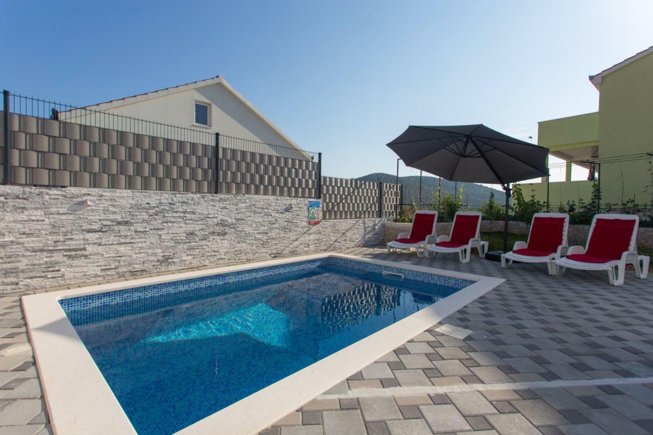 Villa Supuk Vinišće Eksteriør billede